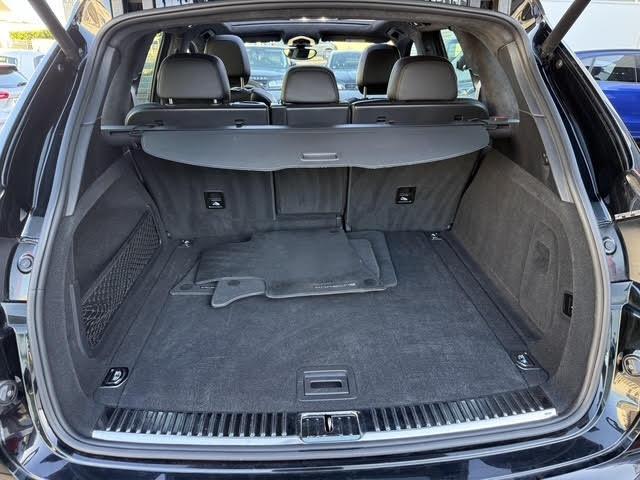 Porsche Cayenne image 8