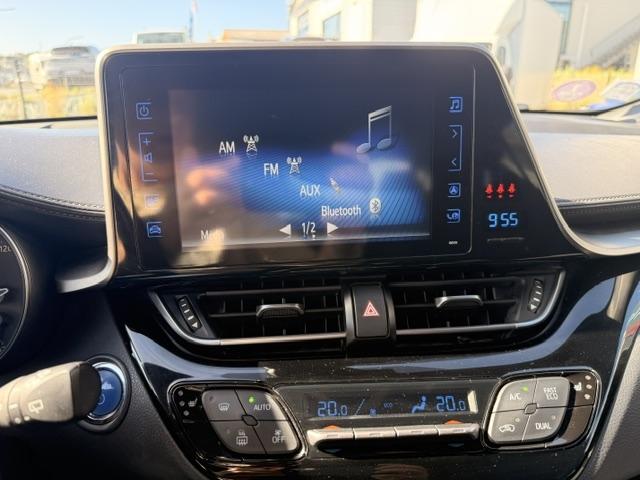 Toyota C-Hr image 8