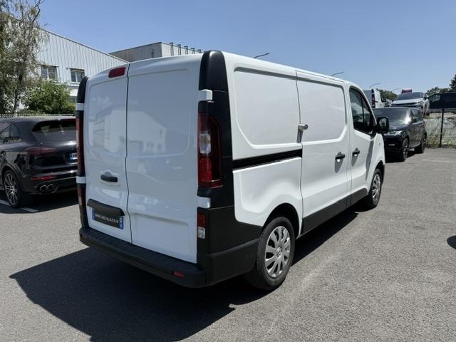 Renault Trafic image 4