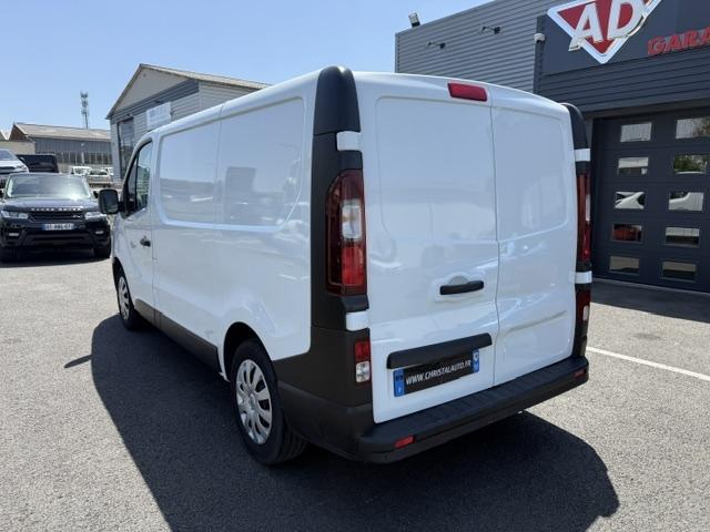 Renault Trafic image 9