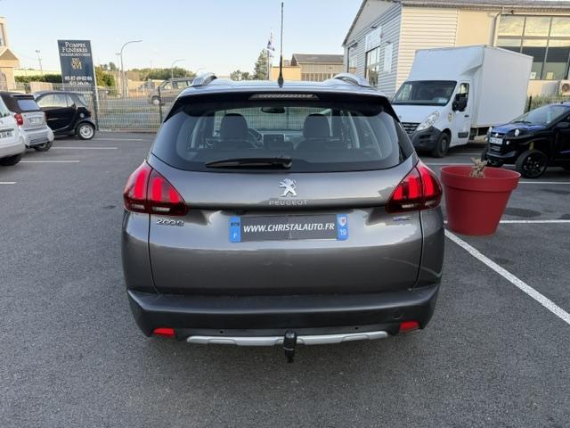 Peugeot 2008 image 6