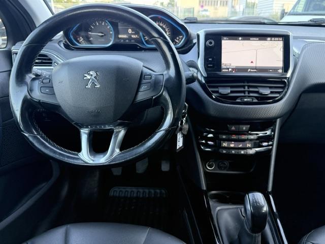 Peugeot 2008 image 5