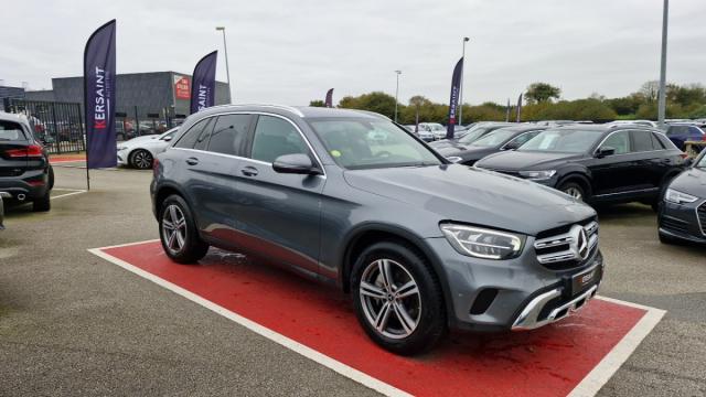 Mercedes Benz Glc image 9