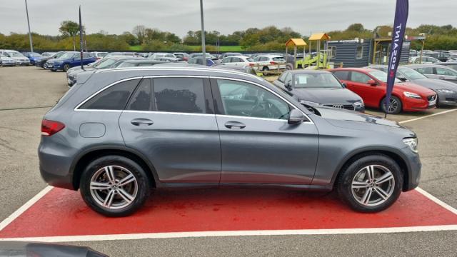 Mercedes Benz Glc image 5