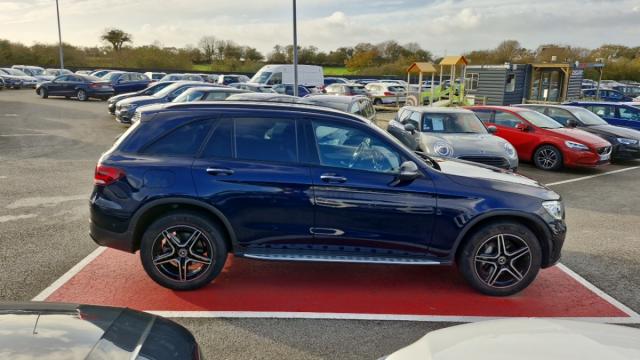 Mercedes Benz Glc image 7