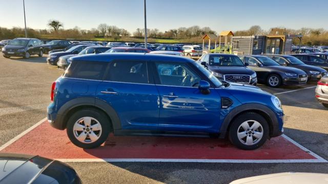 Mini Countryman image 6