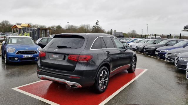 Mercedes Benz Glc image 2