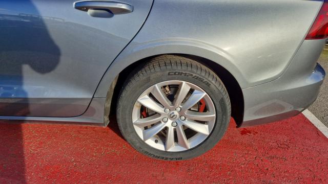 Volvo V60 image 7
