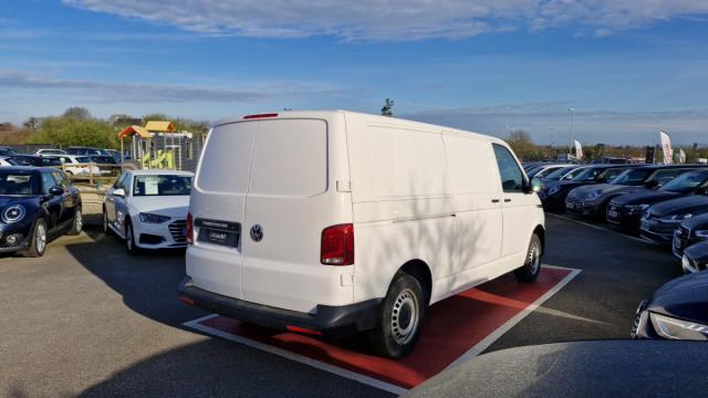 Volkswagen Transporter image 2