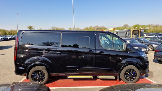 Ford Tourneo image 3