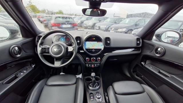 Mini Countryman image 2