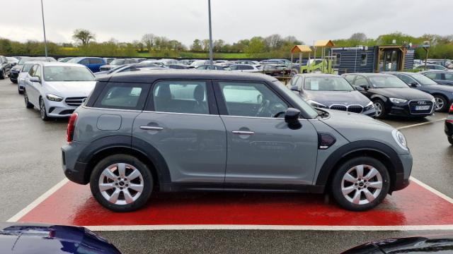 Mini Countryman image 3