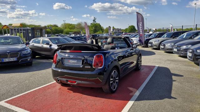 Mini Cabrio image 6