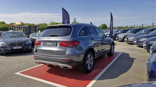 Mercedes Benz Glc image 6