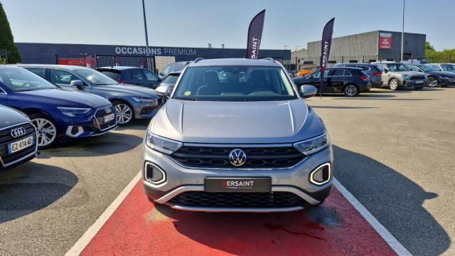 Volkswagen T-Roc image 2