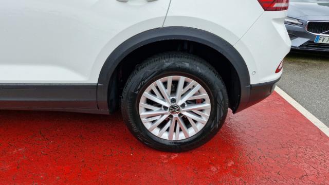 Volkswagen T-Roc image 8