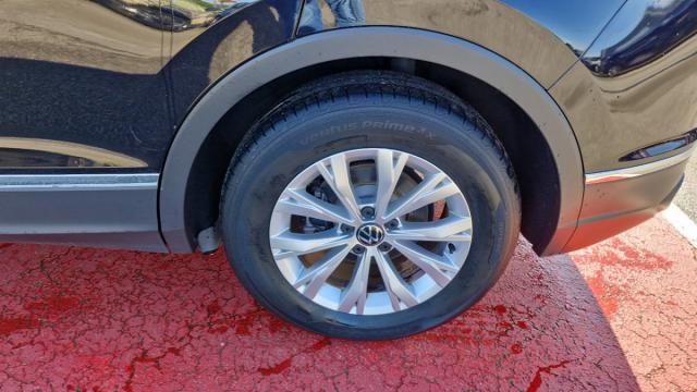 Volkswagen Tiguan image 9