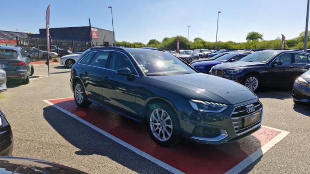 Audi A4 Avant image 9