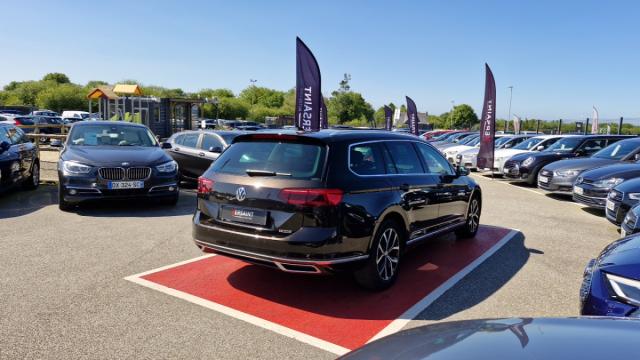 Volkswagen Passat Sw image 5