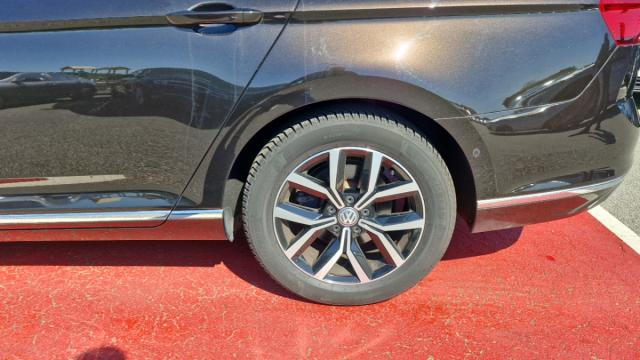 Volkswagen Passat Sw image 7