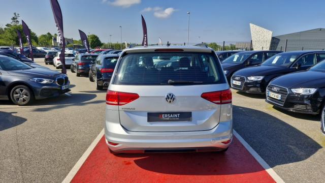 Volkswagen Touran image 9