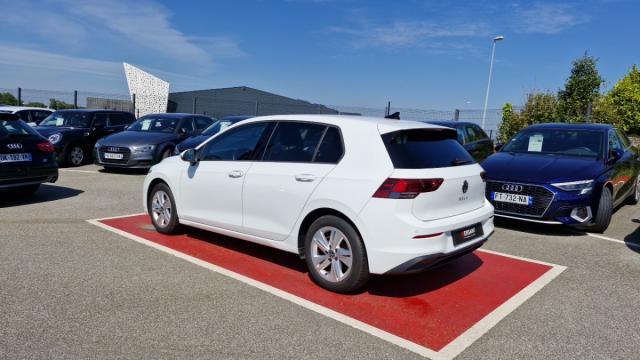 Volkswagen Golf image 2