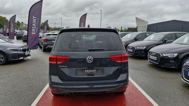 Volkswagen Touran image 2