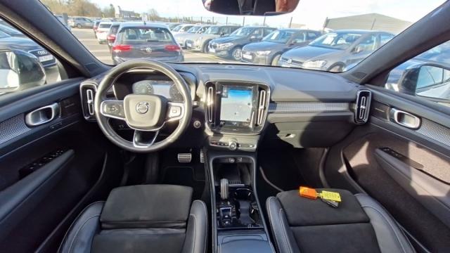 Volvo Xc40 image 1