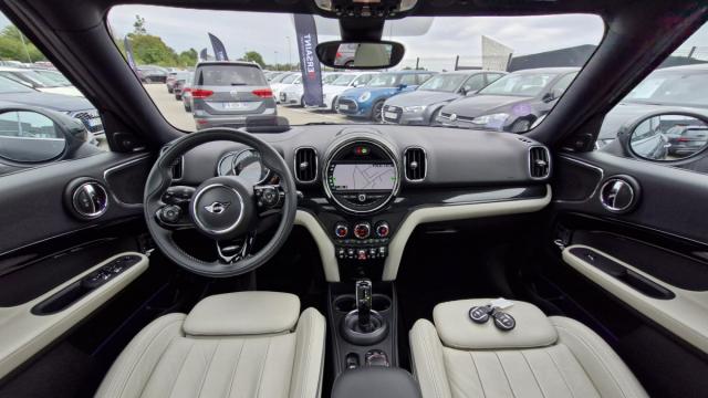 Mini Countryman image 5