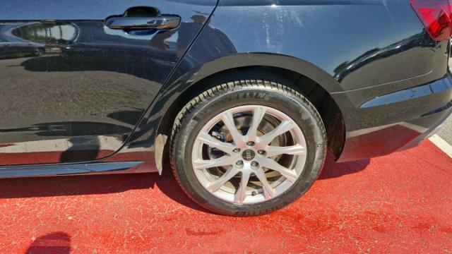 Audi A4 Avant image 9