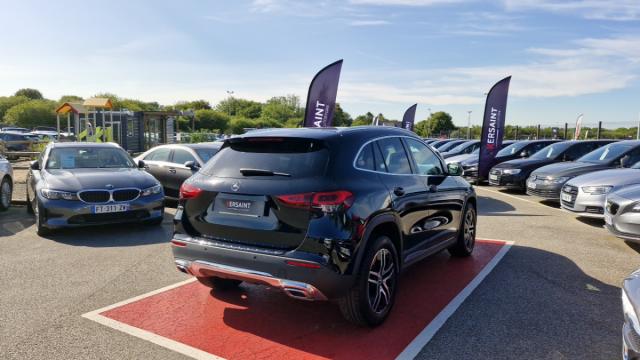 Mercedes Benz Gla image 9