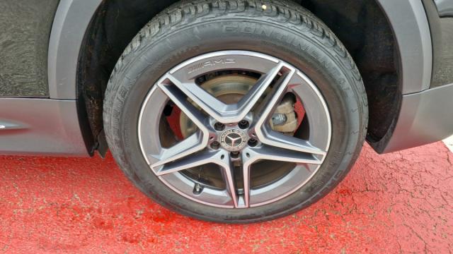 Mercedes Benz Glb image 3