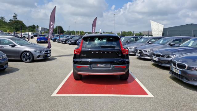Volvo Xc40 image 2
