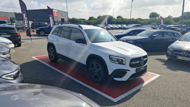 Mercedes Benz Glb image 8