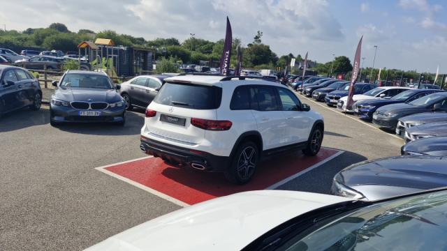 Mercedes Benz Glb image 3