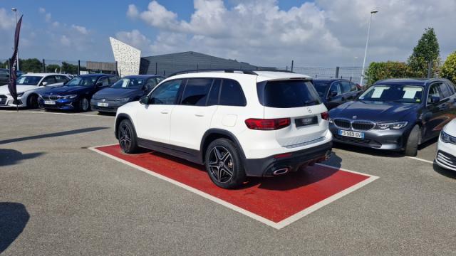 Mercedes Benz Glb image 2