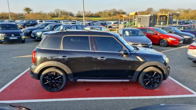 Mini Countryman image 5