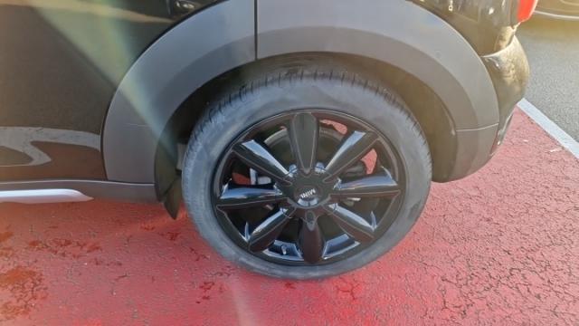 Mini Countryman image 2