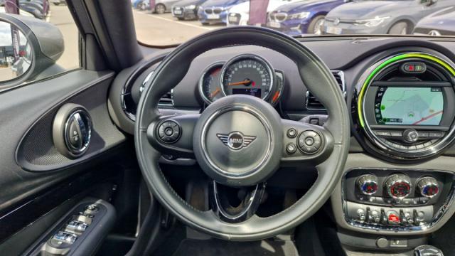 Mini Clubman image 8