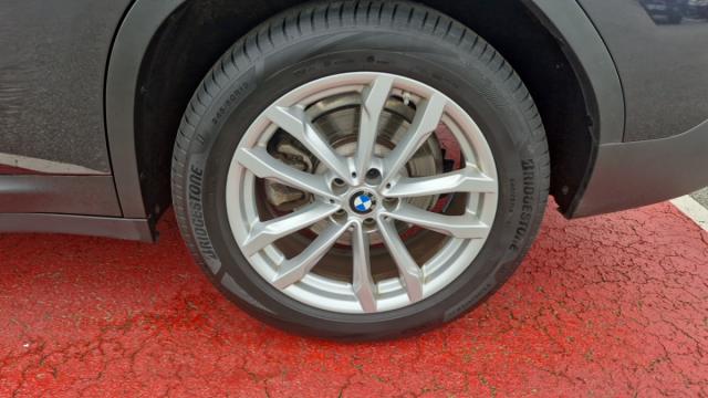 Bmw X4 image 4