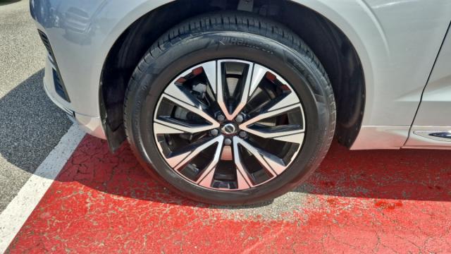 Volvo Xc60 image 8