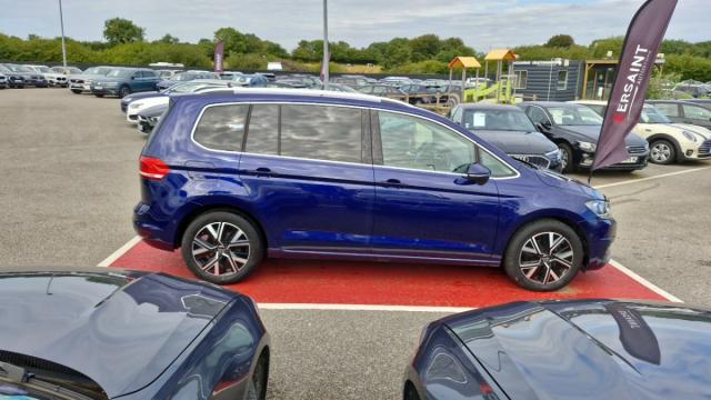 Volkswagen Touran image 9