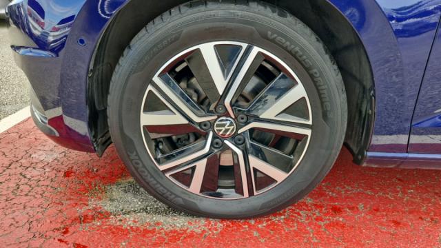 Volkswagen Touran image 8