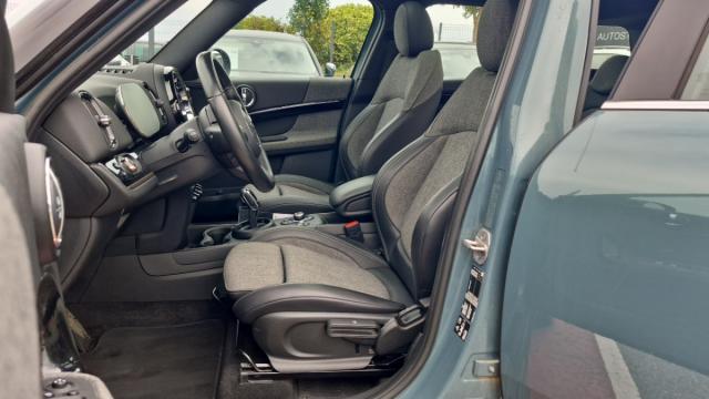 Mini Countryman image 9