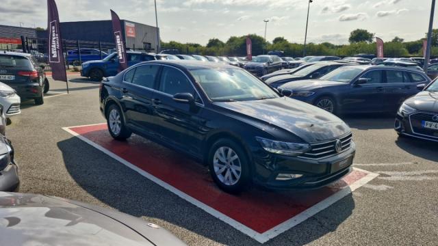 Volkswagen Passat image 4