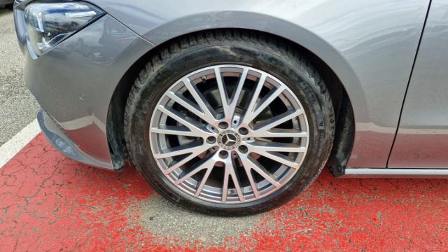 Mercedes Benz Cla Shooting Brake image 8