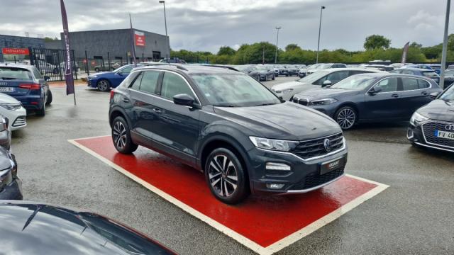 Volkswagen T-Roc image 9