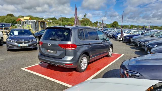 Volkswagen Touran image 9