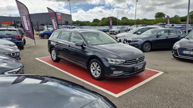 Volkswagen Passat Sw image 2