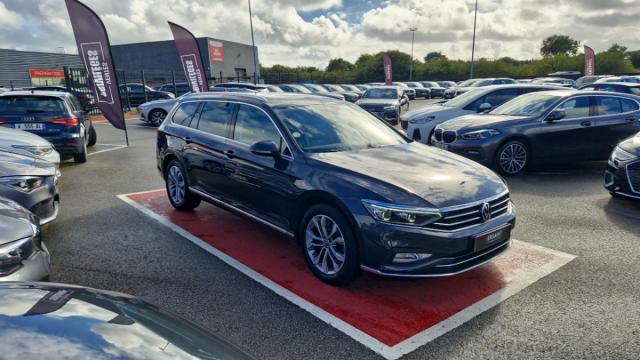 Volkswagen Passat Sw image 2